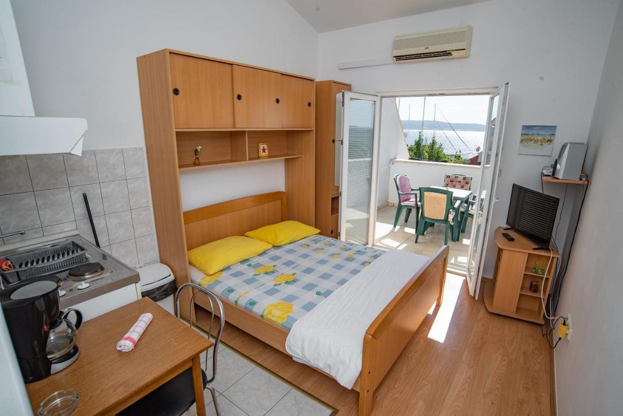 Apartments By The Sea Sumpetar, Omis - 2808 Exterior photo