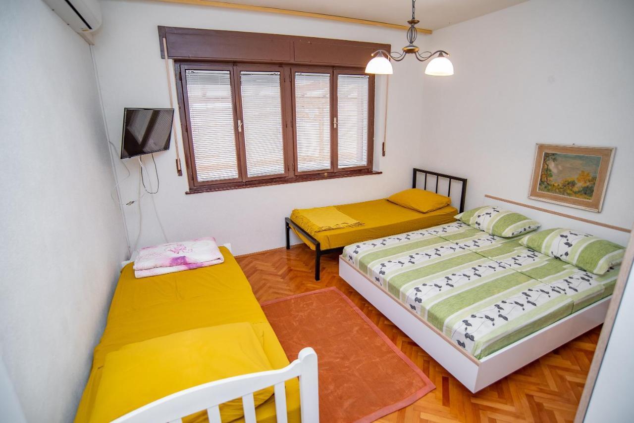 Apartments By The Sea Sumpetar, Omis - 2808 Exterior photo